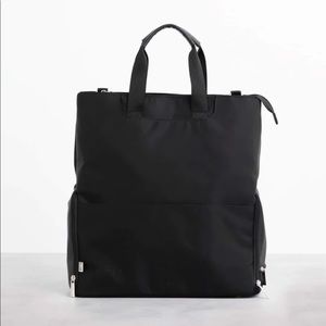 Beis - The Pumping Backpack